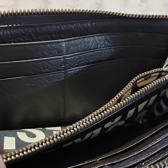 🐉MARC BY MARC JACOBS🐉TRI WORKWEAR LONG ZIPPER WALLET 🐉BROWN LEATHER🐉VGUC🐉 - Picture 14 of 16